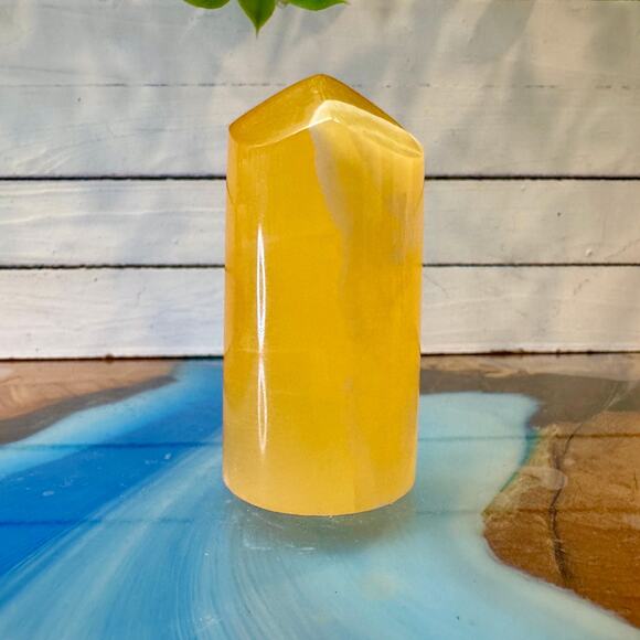 Honeycomb Calcite Polished Tower 71x36mm Utah Crystal - Picture 1 of 3